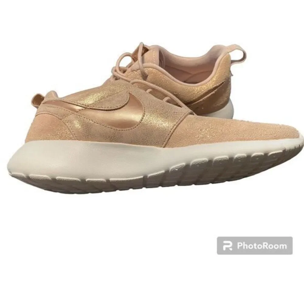 Nike Roshe One‎ Premium Metallic Rose Bronze Women's Size 7